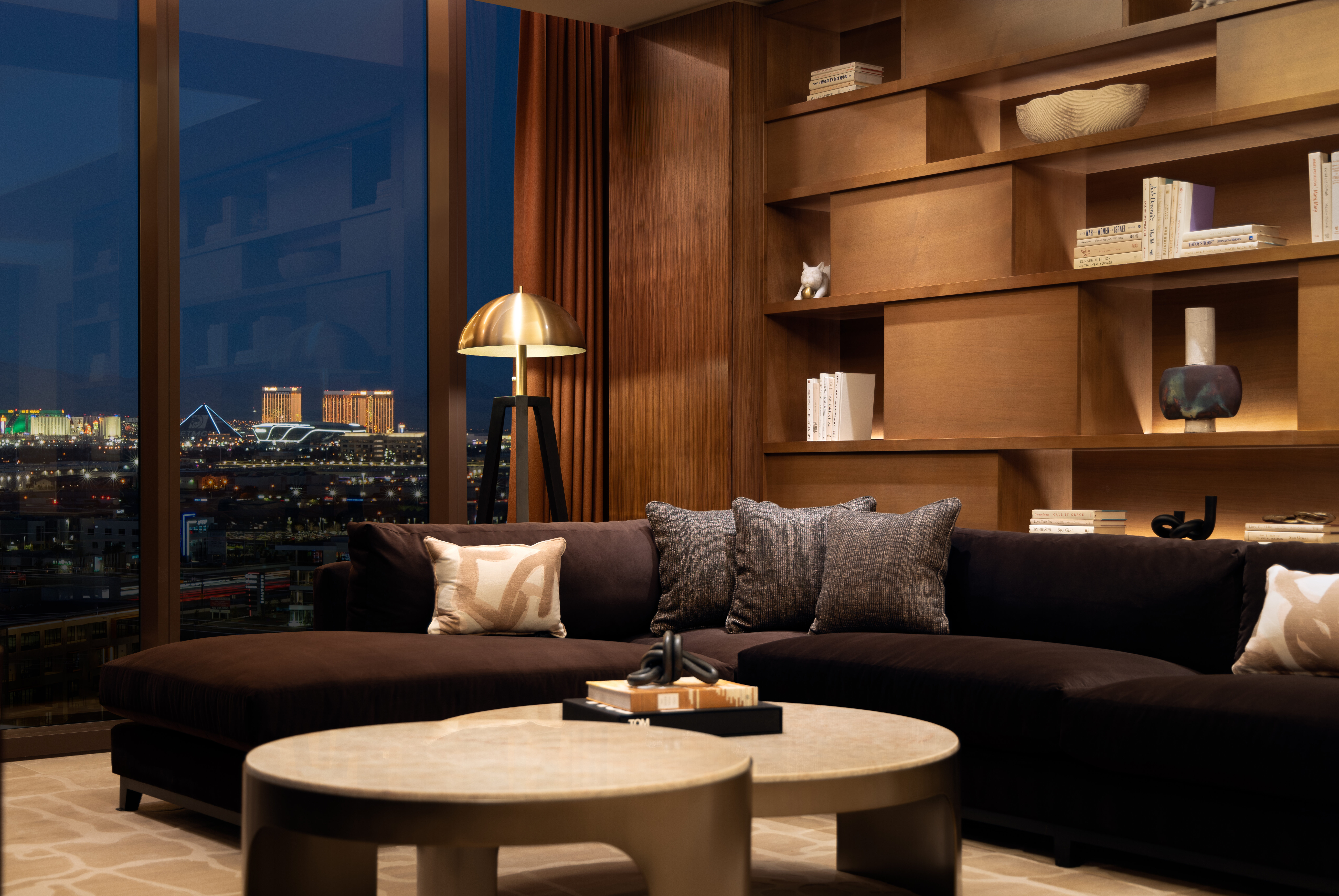 terrace-suite-living-room-at-durango-casino-resort