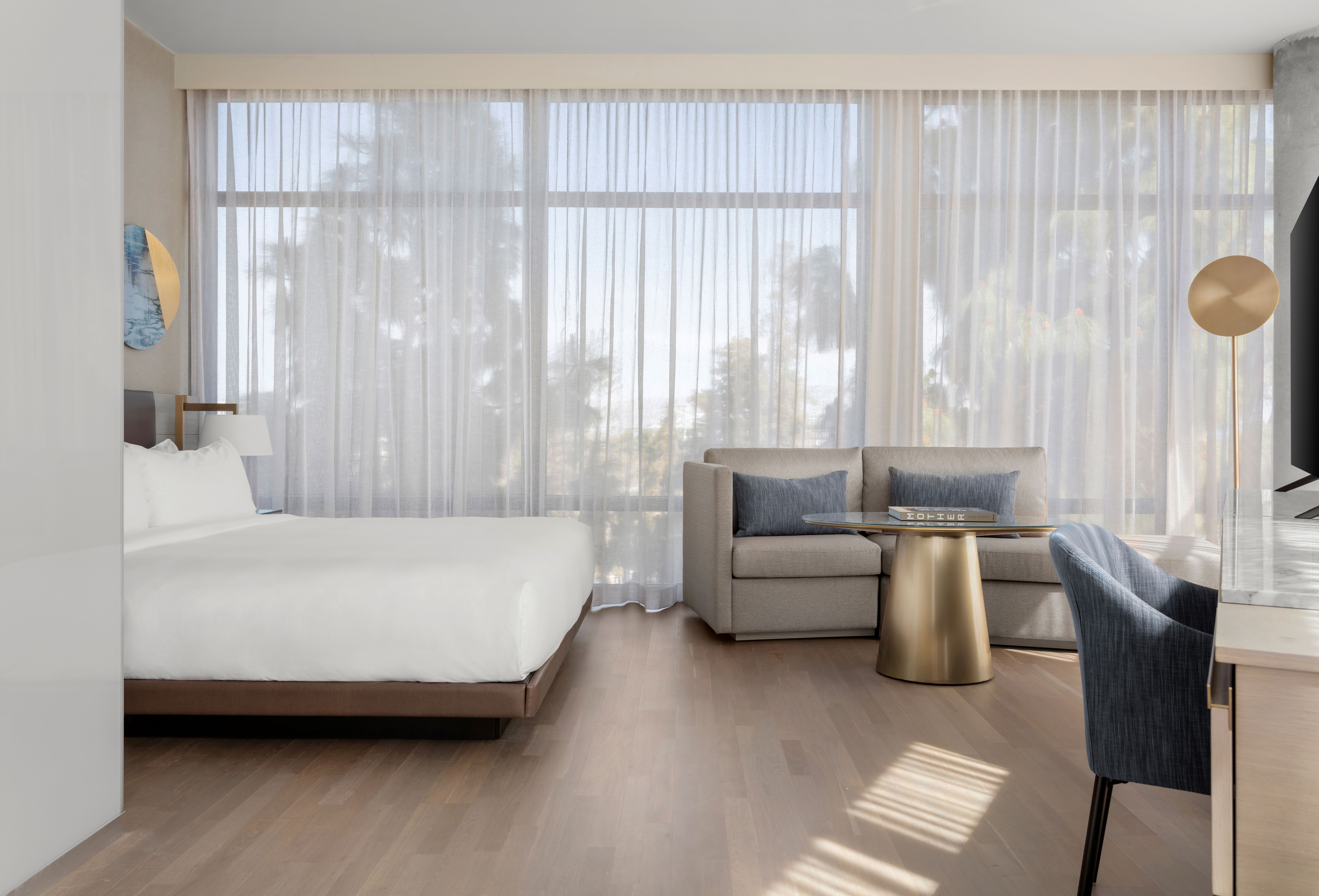 tetra-hotel-guest-room