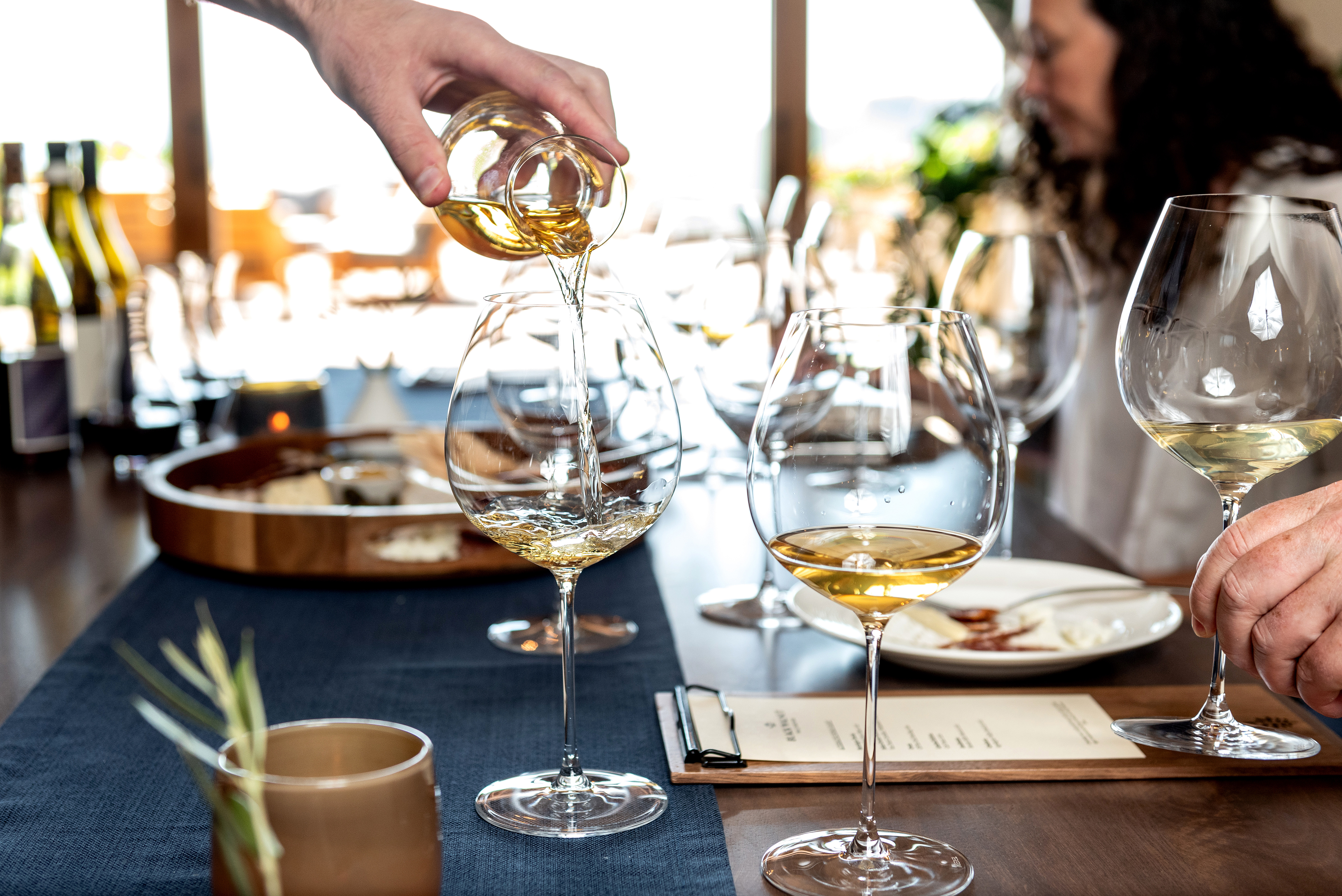 wine-tasting-at-the-inn